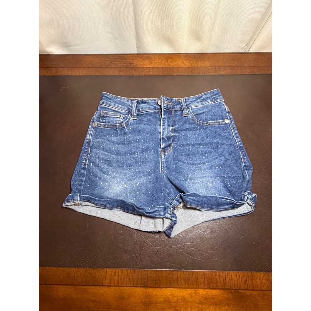 Judy Blue Splatter Paint Denim Shorts Medium Wash Cuffed High Rise JB150081 S